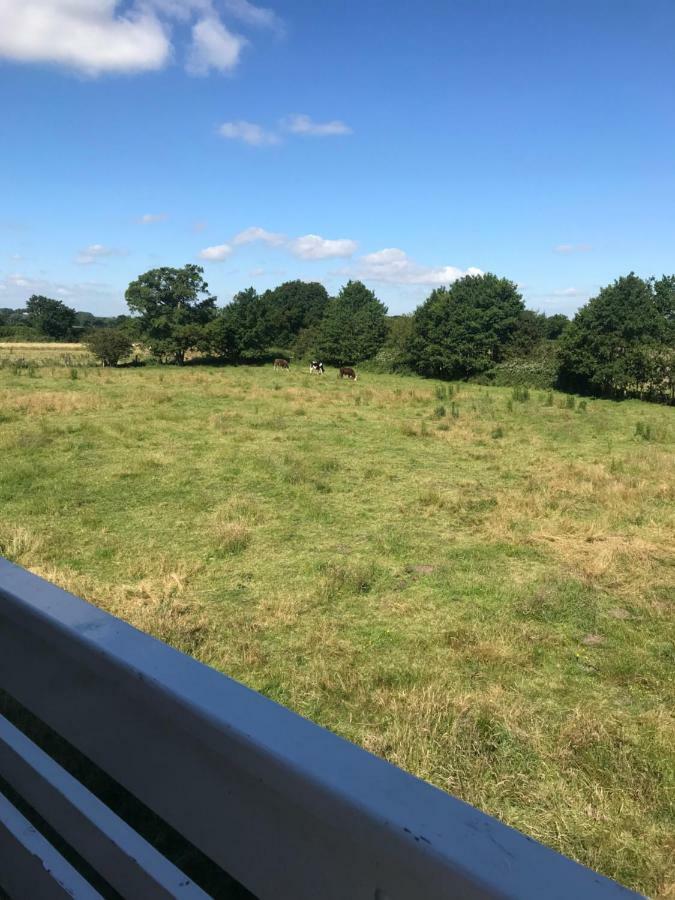 Apartament Moorhouse Farm Flat Telford Zewnętrze zdjęcie